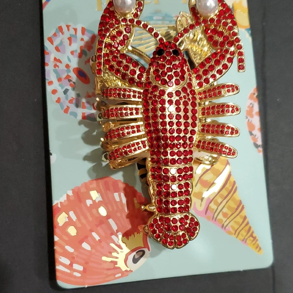 Red gemstone and faux pearl studded lobster shaped hair jaw clip brand new